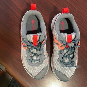 BNWOT Columbia Kids Trailstorm shoe sz 13